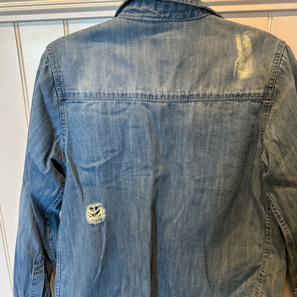 LUCKY BRAND Boys Men’s SIZE Medium Blue Denim Jean Button Down Shirt - Picture 2 of 5